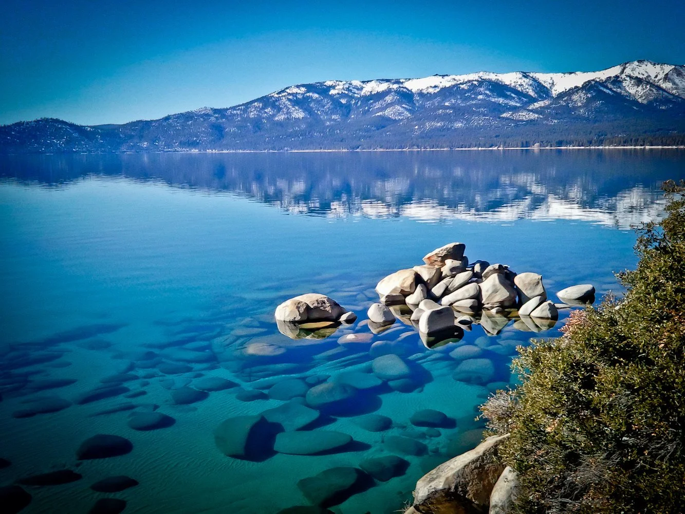 0615 Cover Lake Tahoe 1.jpg
