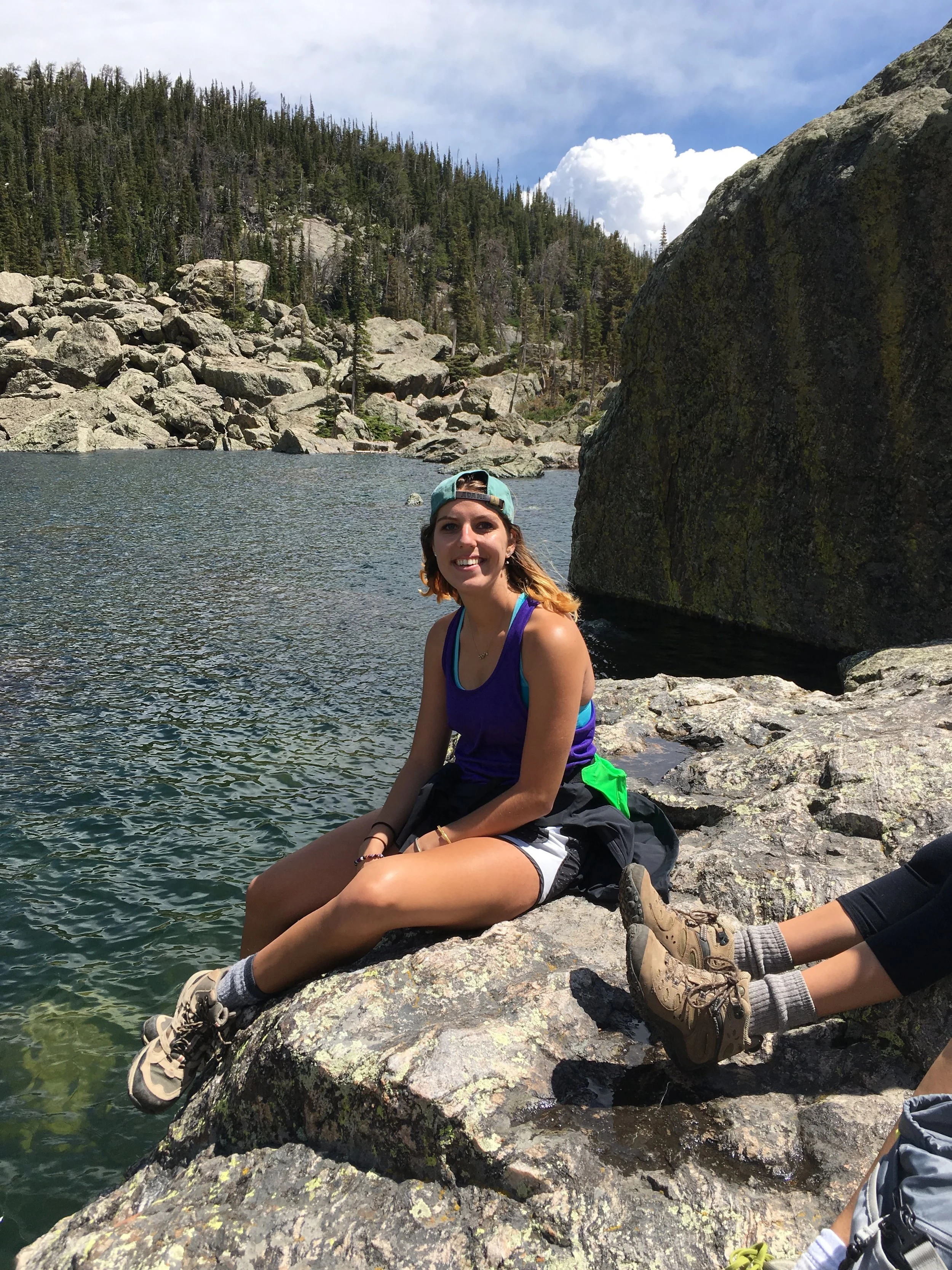 0616 02 Lake Haiyaha Ava.jpg