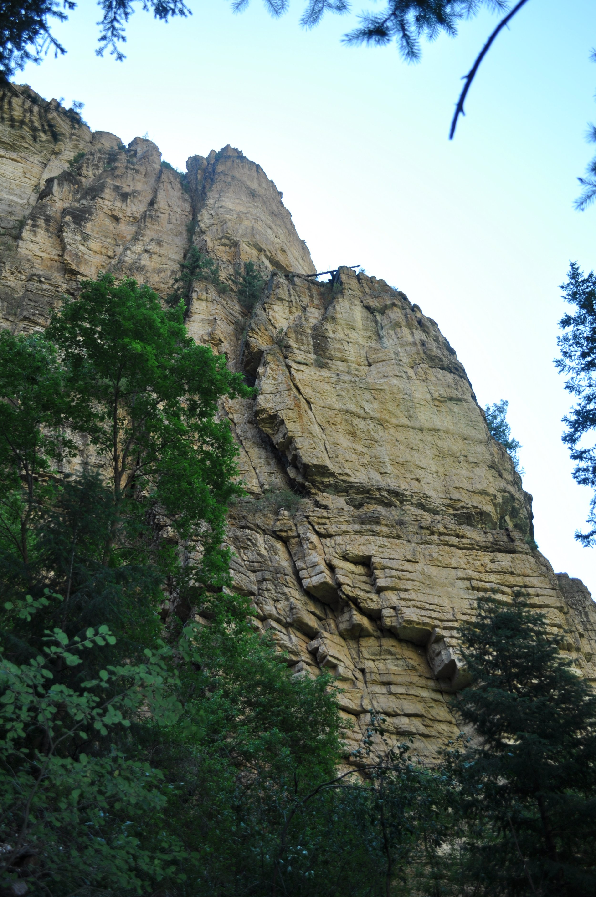 0616 04 Hanging Lake 3.jpg
