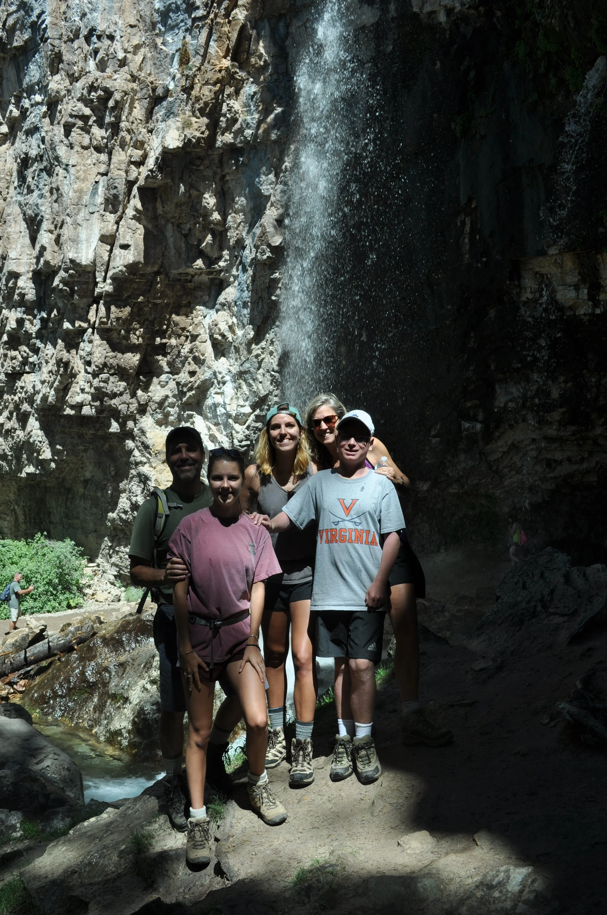 0616 04 Upper Falls Family.jpg