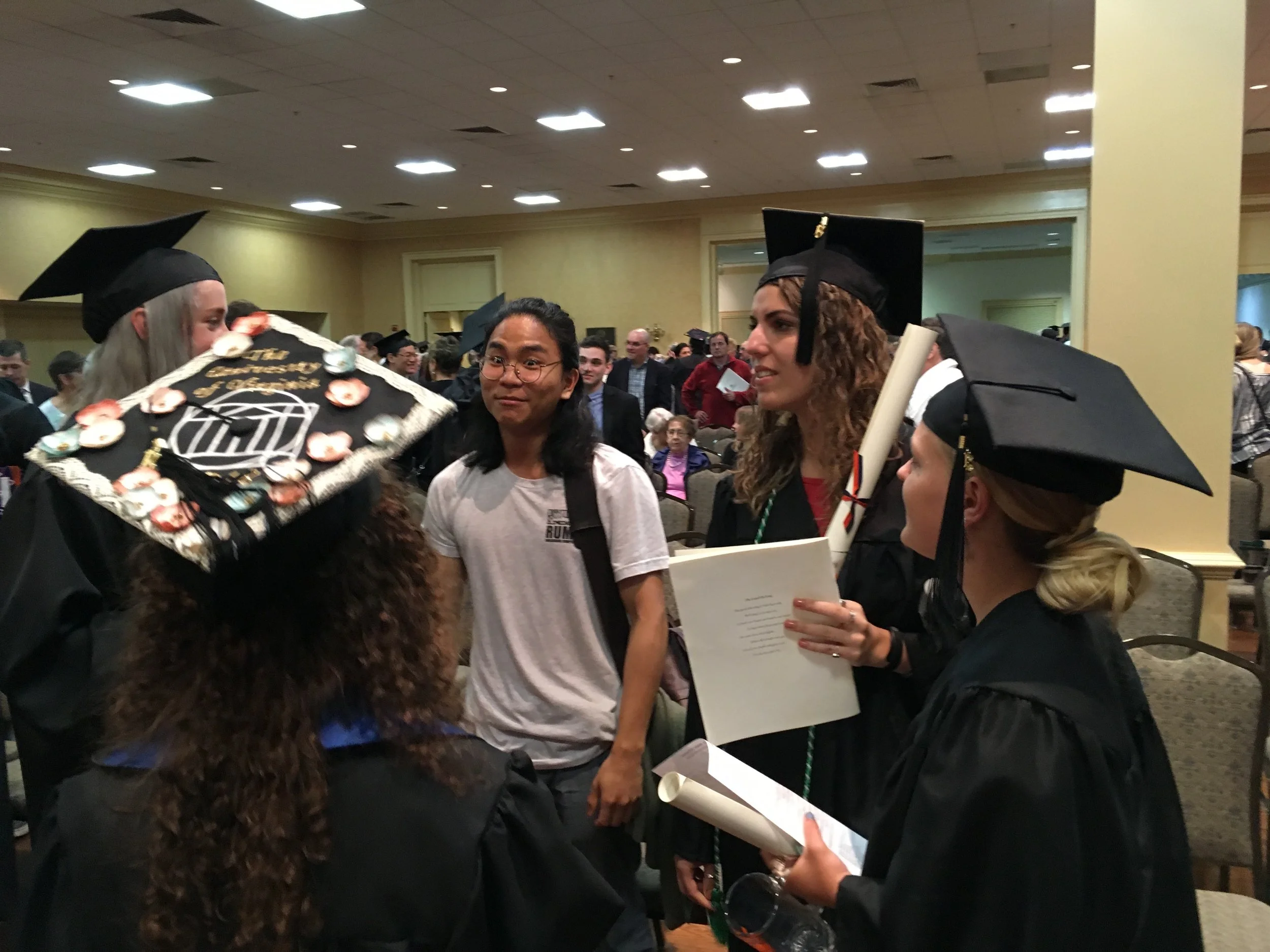 0518 Grad Ava Physics Friends 1.jpg