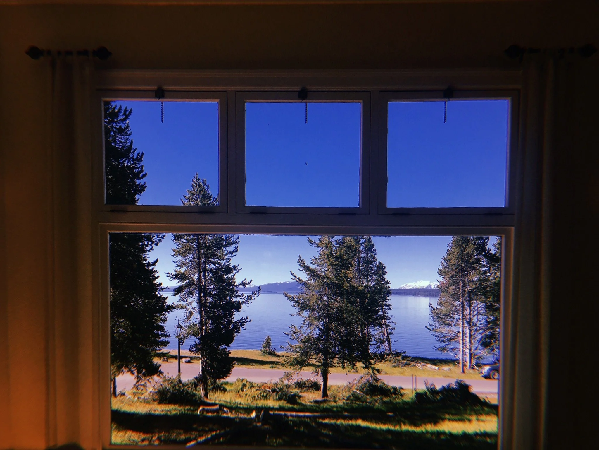 062618 WY Yellowstone Hotel 2.jpg