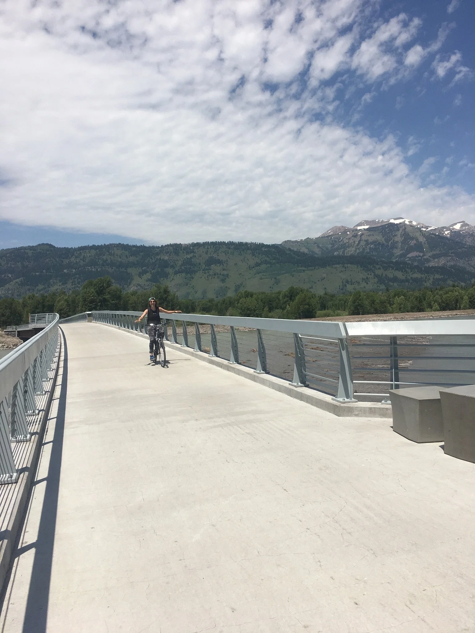 062818 WY Bike to Wilson   Ava Snake River.jpg