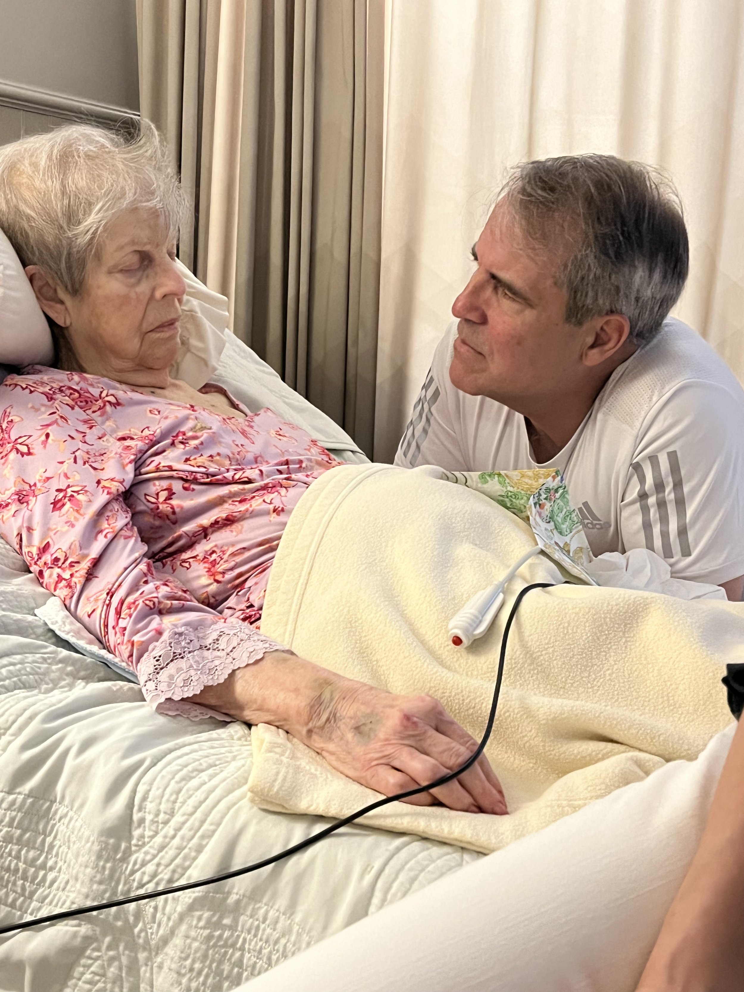 0423 Nana John Sarah Todd.jpg