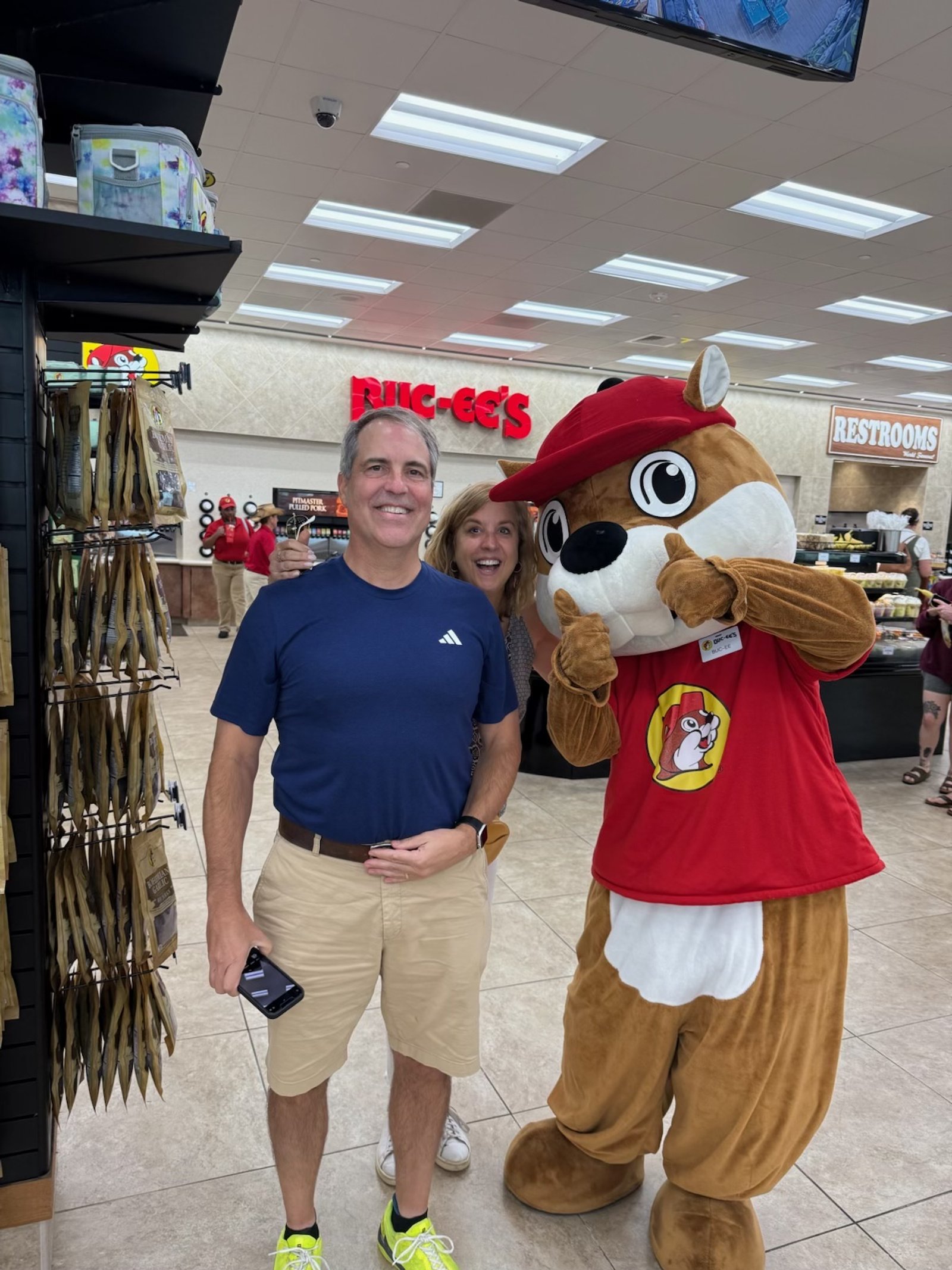 0925 John Betsy Buc-ee's 2.jpg