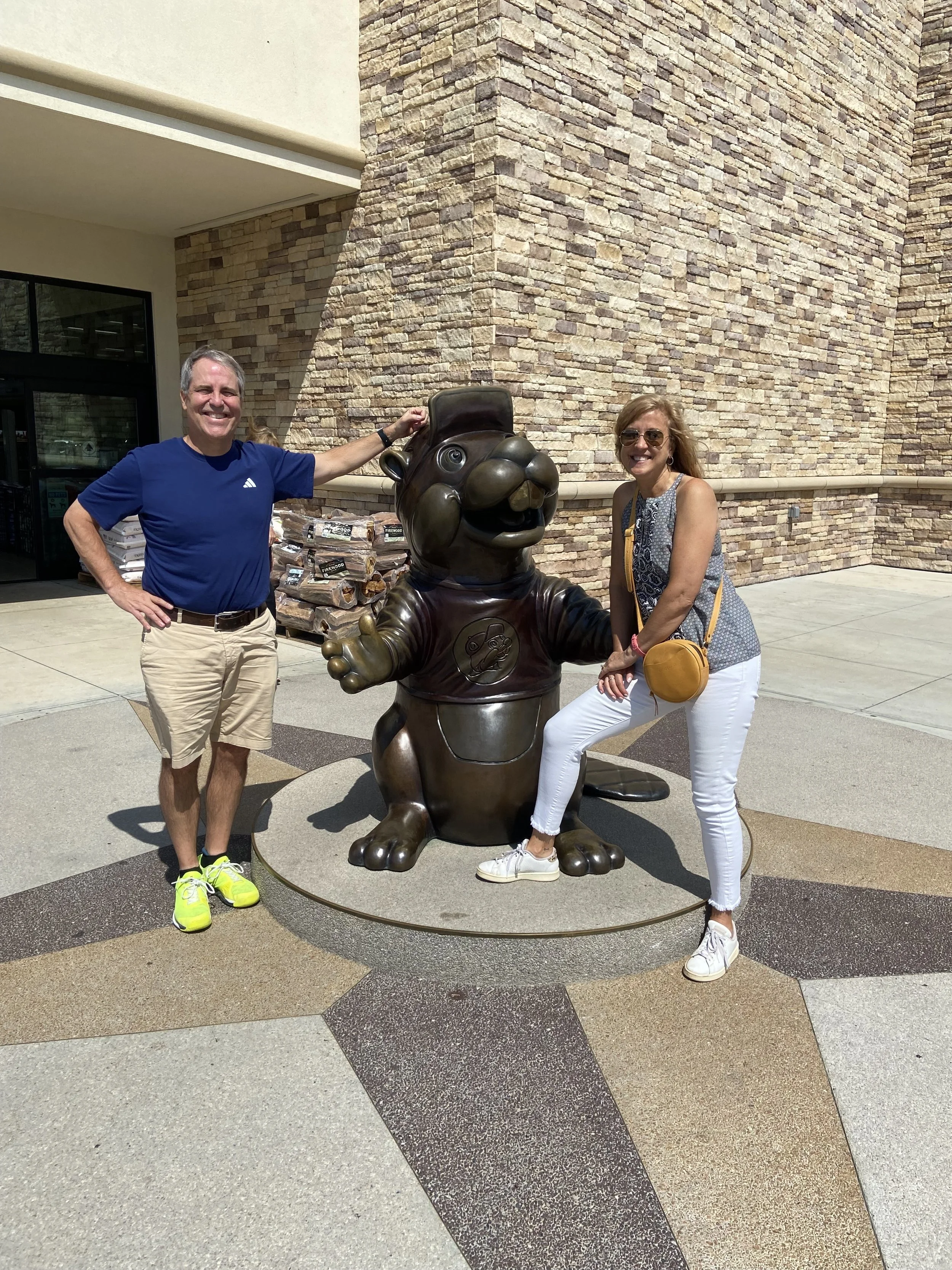 0925 John Betsy Buc-ee's.jpg