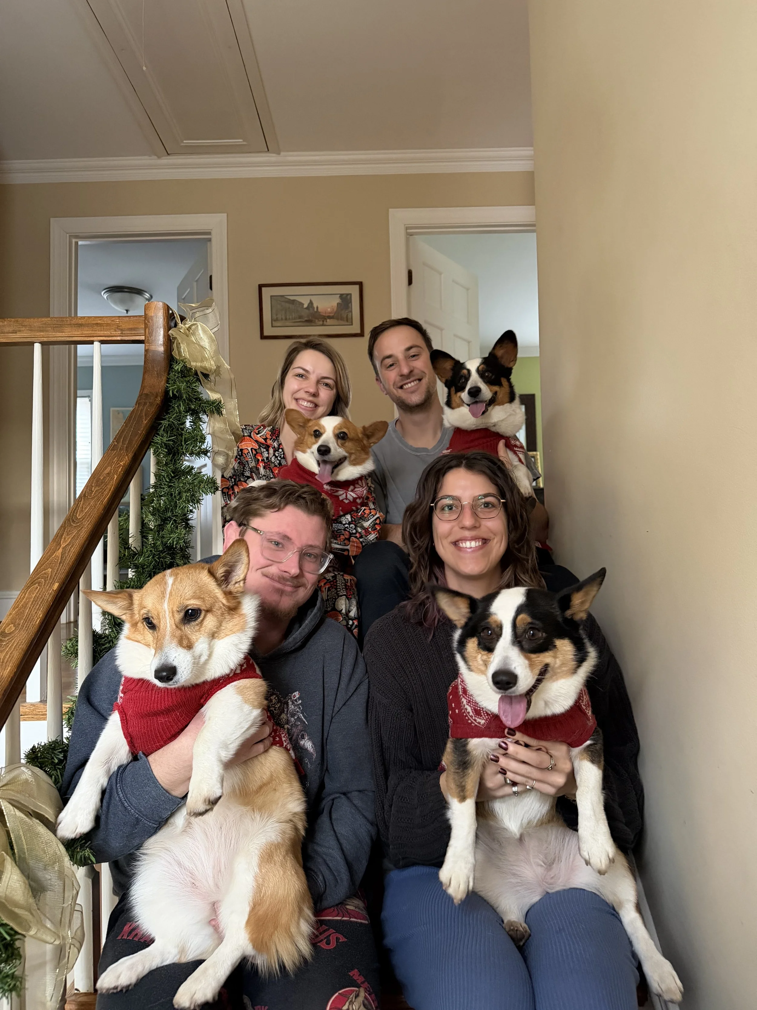 1225 Xmas Kids Steps.jpg