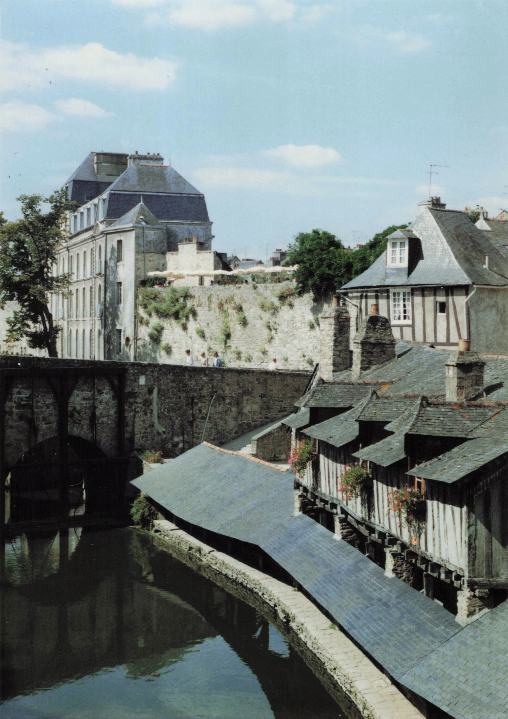 1989 Honeymoon_0072.jpg