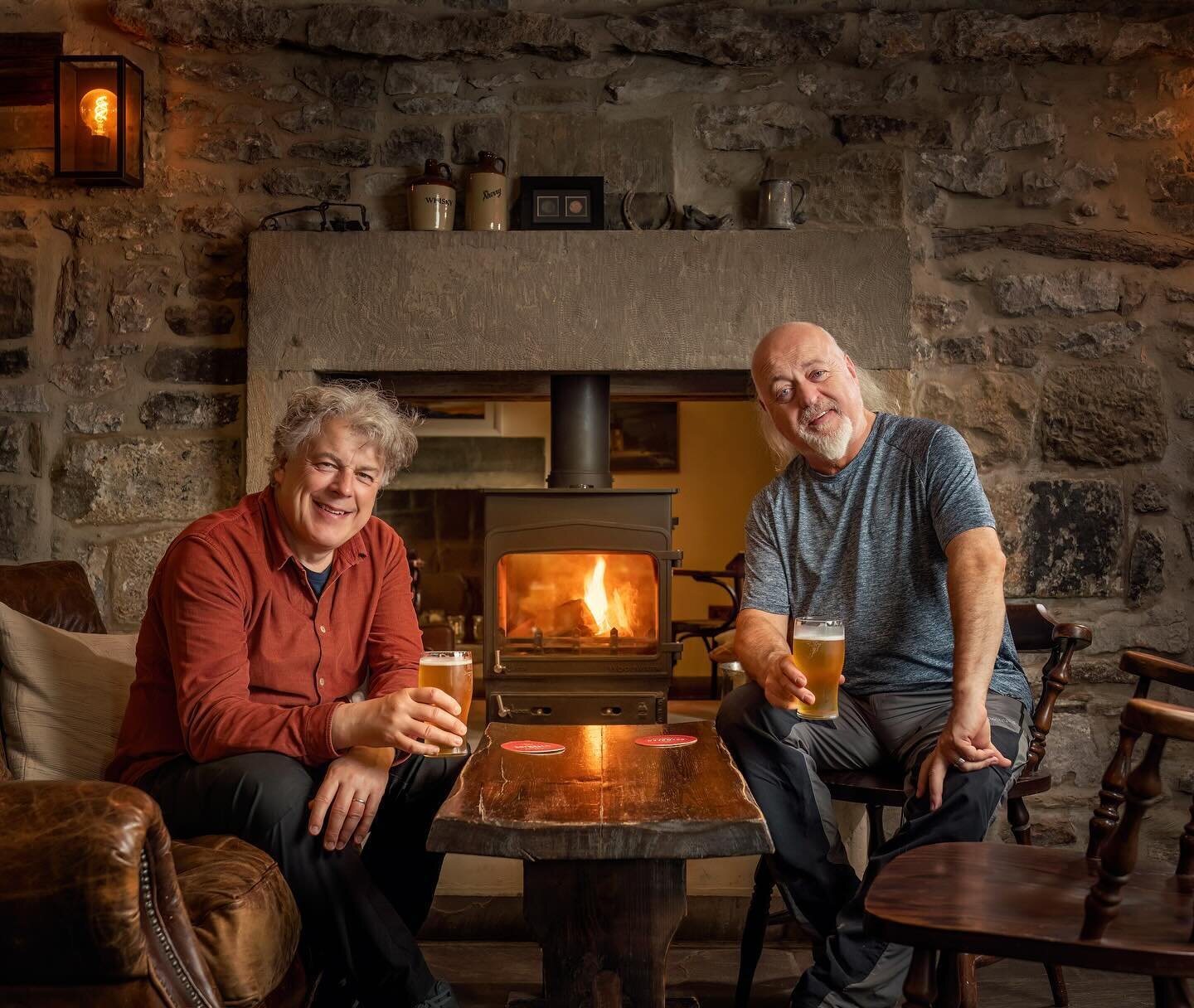 New portraits of Bill Bailey and Alan Davies on location in the Peak District for Bill&rsquo;s new Channel 4 show, Perfect pub walks. The walking shots were taken on Mam Tor and the pub shots were at the Blind Bull in Little Hucklow.

#tvphotography 