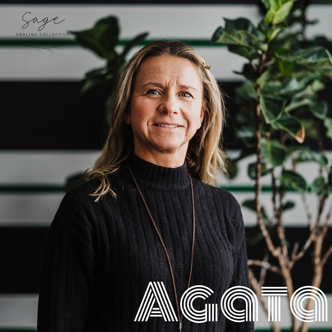 AGATA

Agata was born in Poland and the US become her home when she was 20 years old. Since she can can remember, Agata was fascinated with healing arts.

Agata studied at ECC, Roosevelt University, Harper and MCC. Throughout her studies she discover