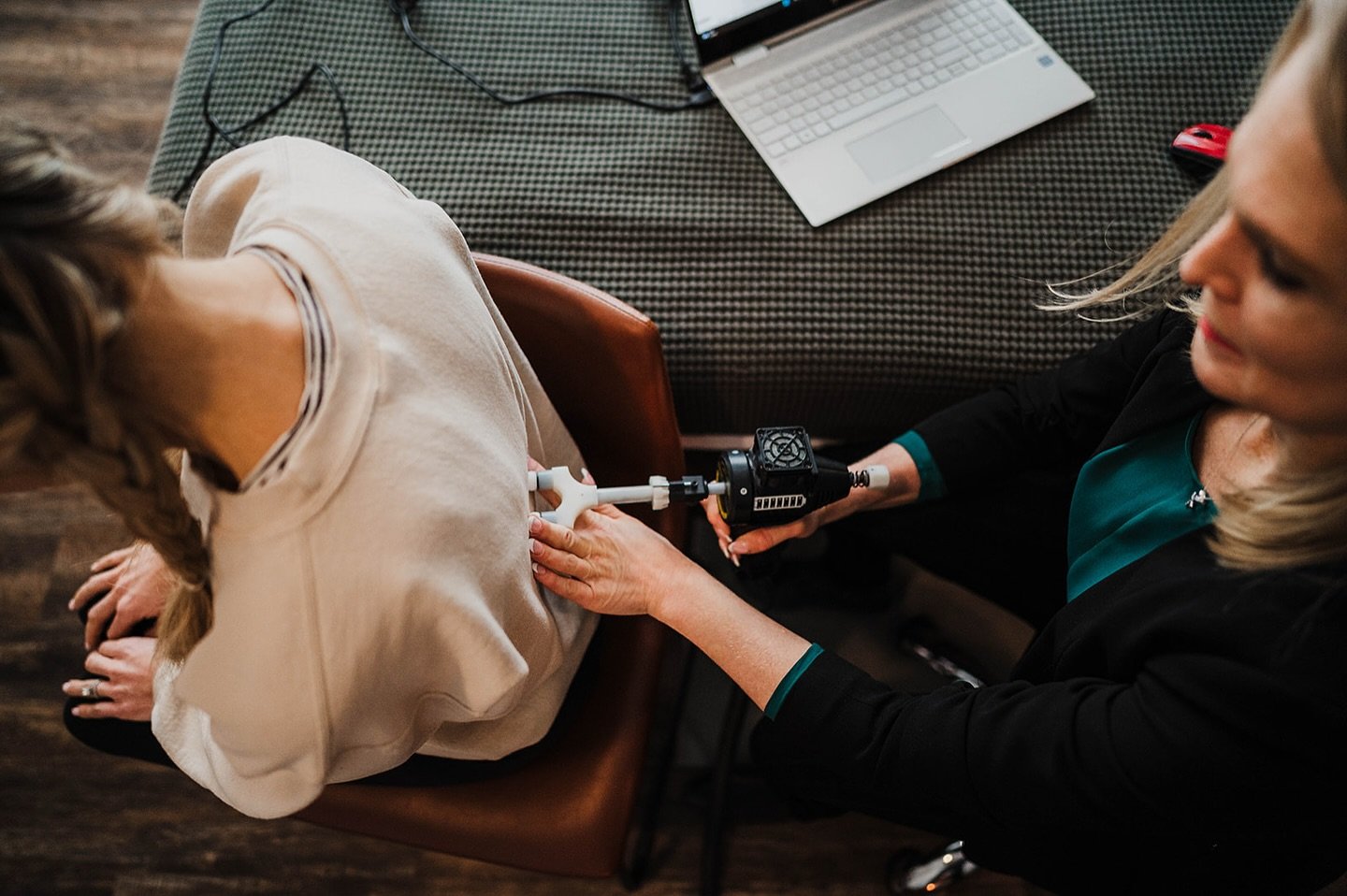 ADVANCED ALLERGY THERAPEUTICS

Seasonal sniffles? Mysterious food sensitivities? Chronic congestion? 

Discover the gentle power of Advanced Allergy Therapeutics (AAT) at Sage Healing Collective! 🌿✨ AAT is a non-invasive treatment that helps the bod