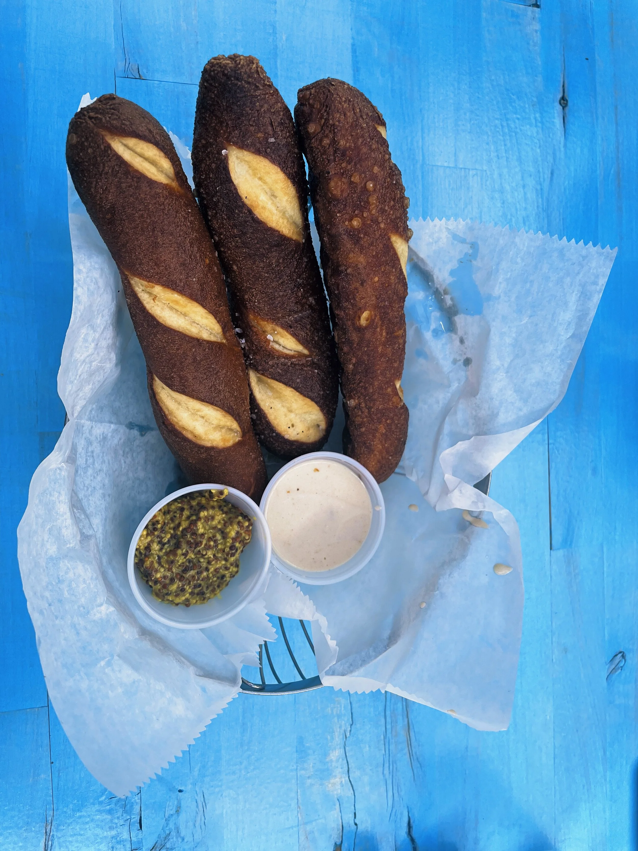 EAT & DRINK at Delirium Café Leesburg, VA — Taylor Metzger