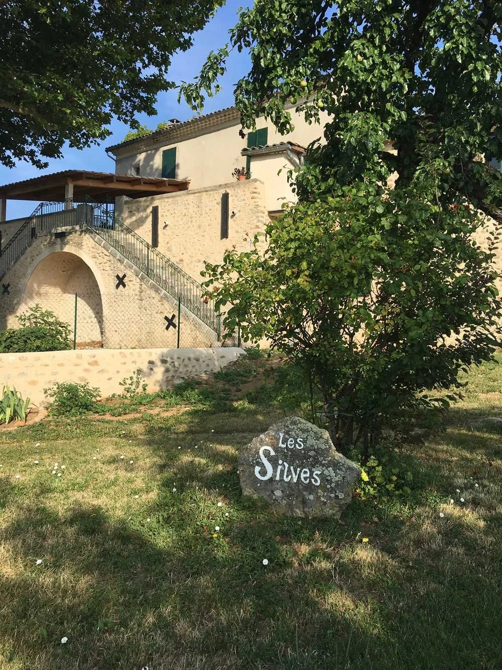 les-silves-entrance.jpg