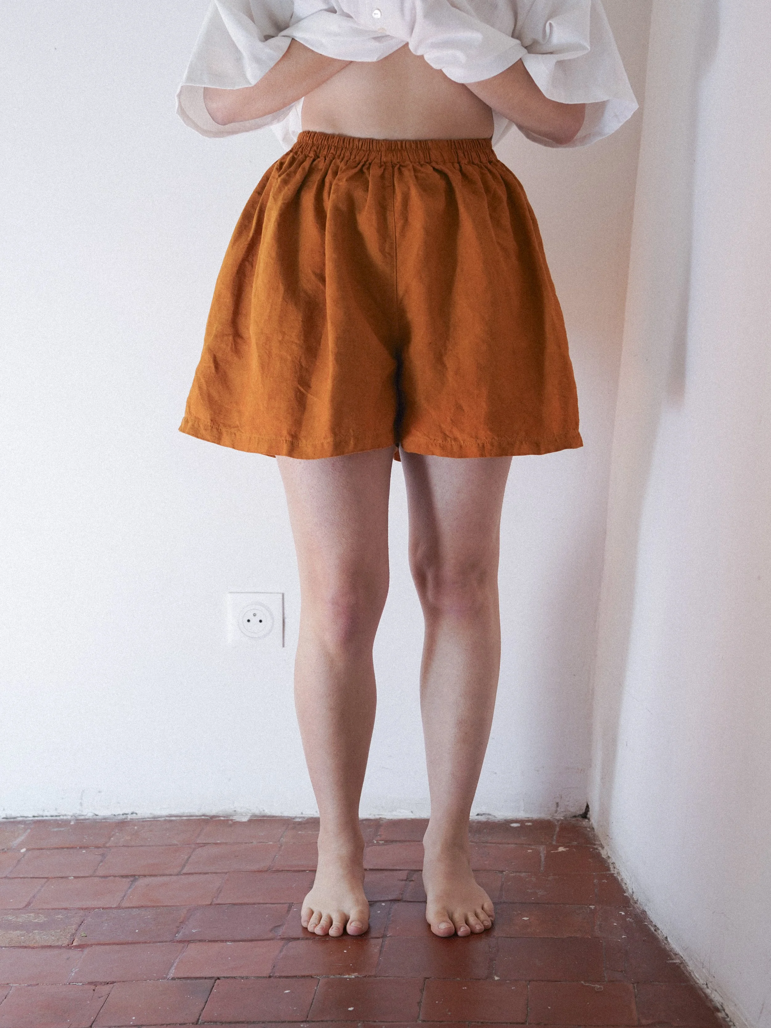 Flair shorts - orange - naturally dyed with onion skins - vintage linen - s/m