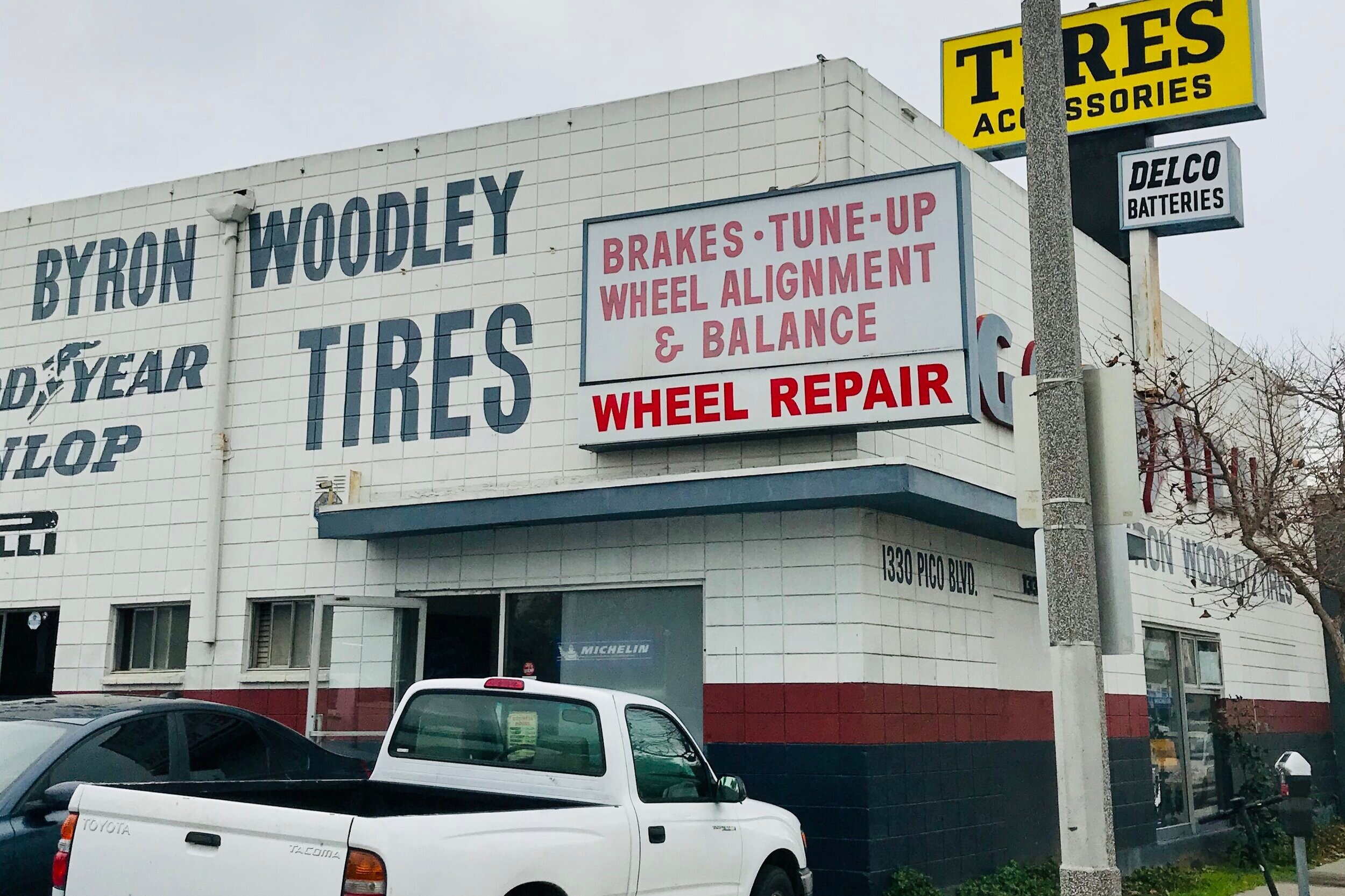Woodley Tires