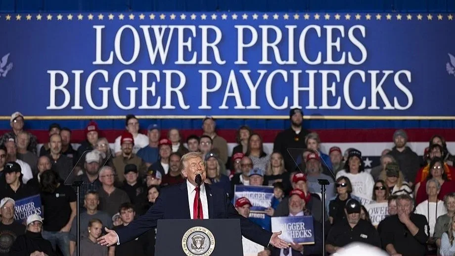 Speaking in Iowa last week, a boastful Trump brags, exaggerates and lies about the health of the U.S. economy