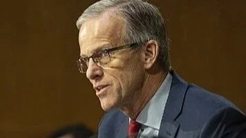 Former Sioux Falls mayor Knobe’s open letter to Thune: Show some political courage and take a stand against Trump