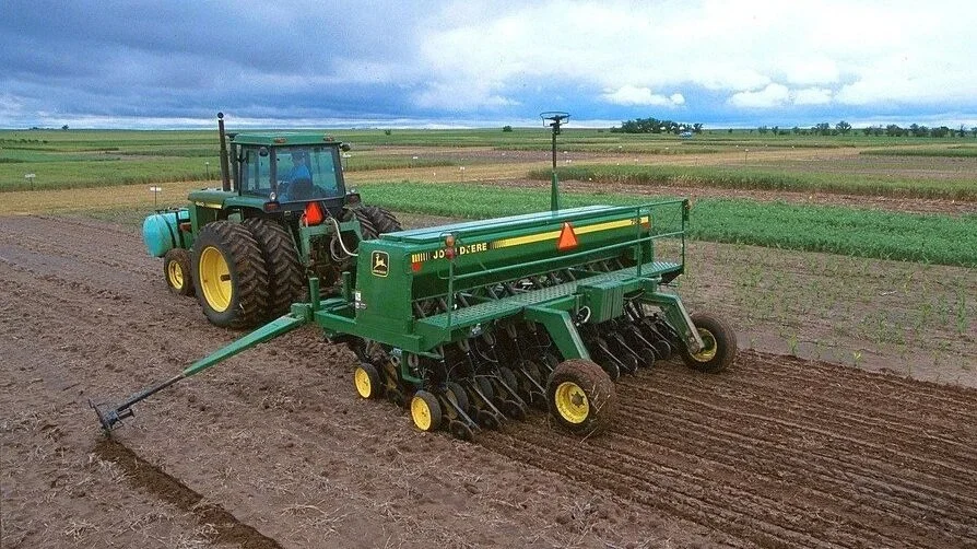 Rising fuel and fertilizer prices will cause farming and tourism industries some pain if war in the Persian Gulf continues