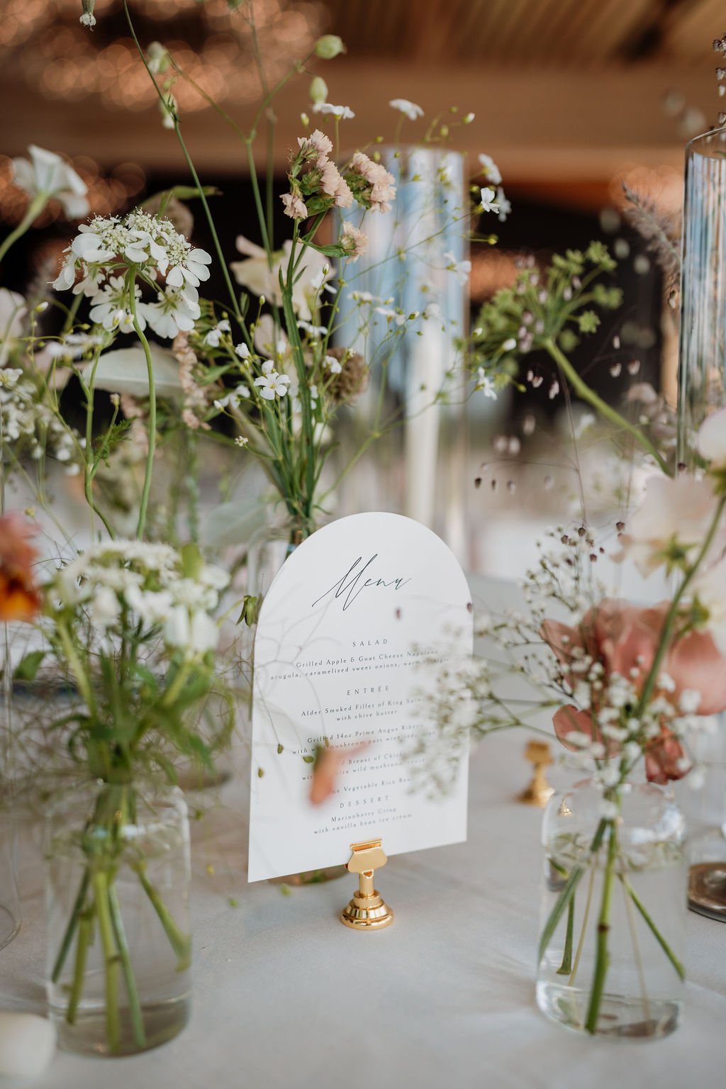RootsWildFloral.BenjaminEdwards.BroussardWedding-24.jpg