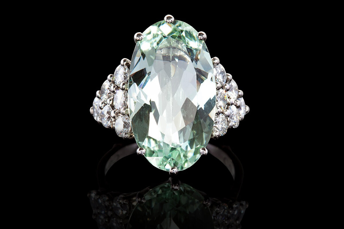 1 Oval Light Green small diamonds.jpg
