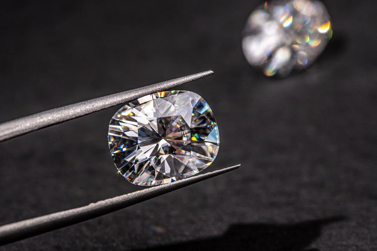 OLD CUT DIAMOND .jpg