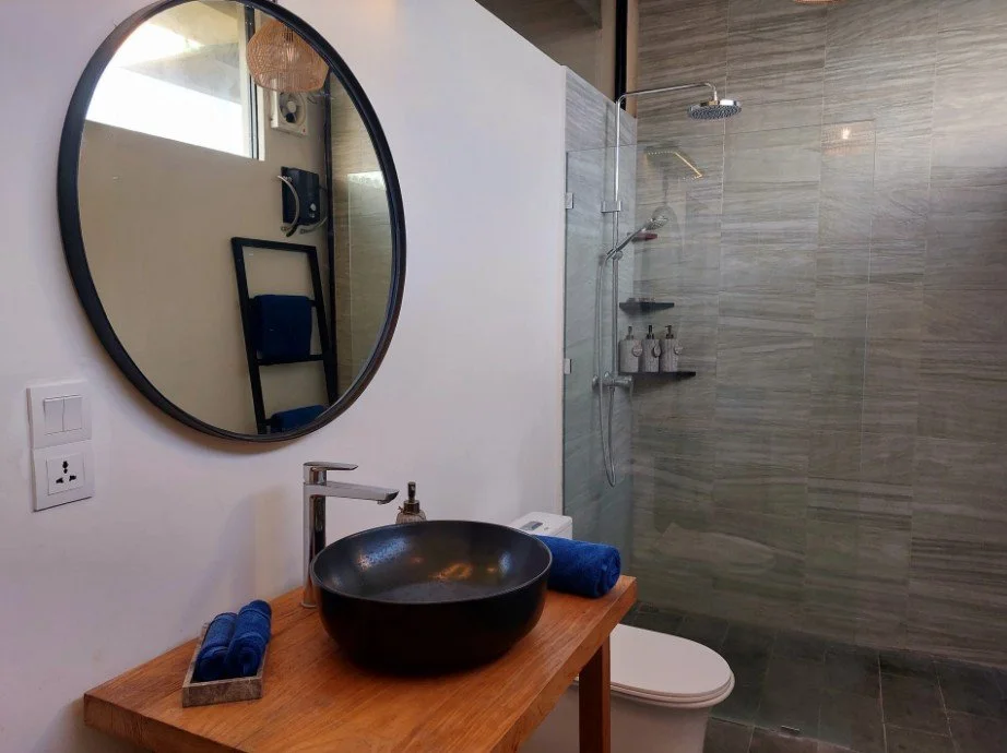 Spaces stone bathroom.jpg