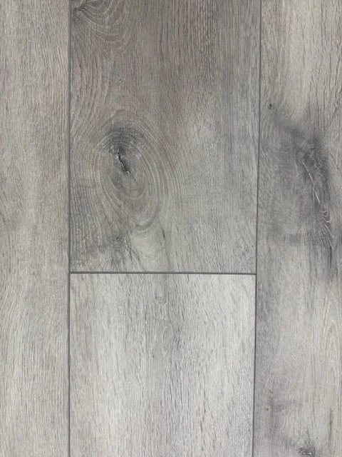 Pacifico Edmonds Oak Swatch.jpeg