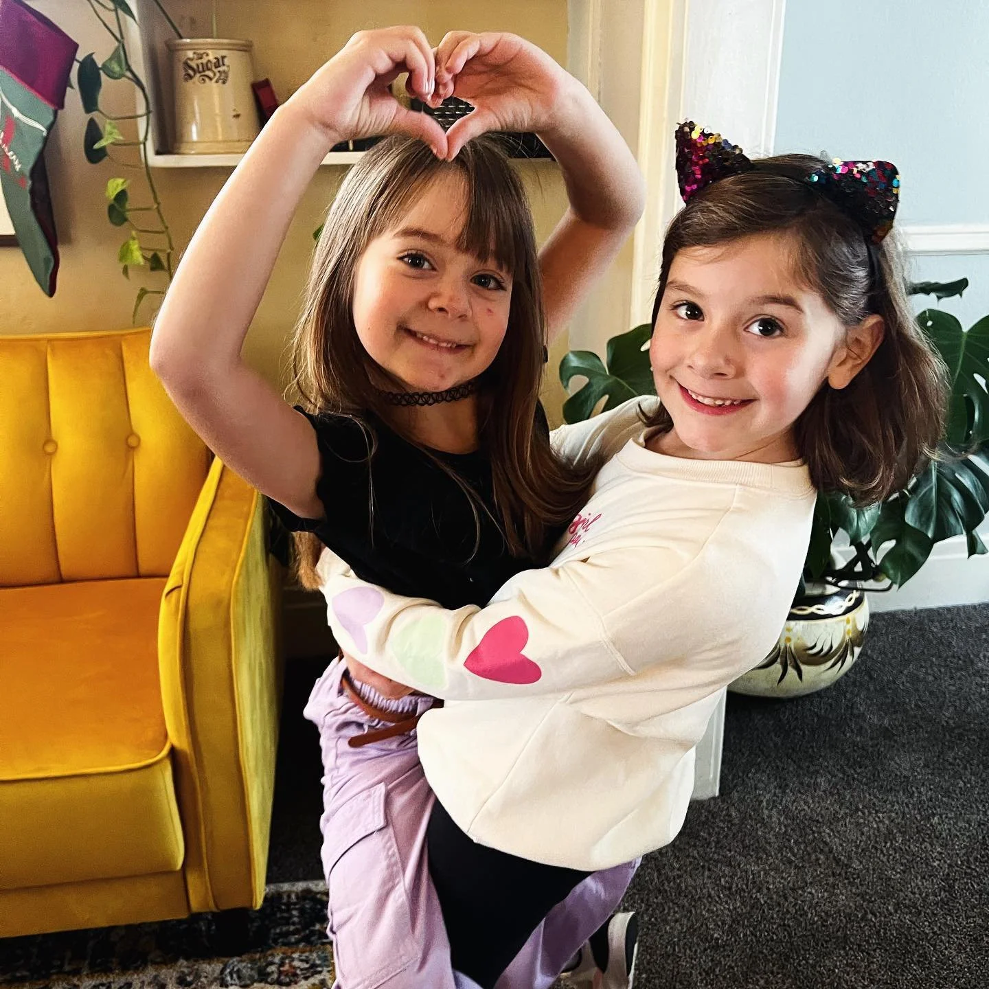 ✨7️⃣✨

These tiny humans aren&rsquo;t all that tiny anymore. My girlies turn seven today and I&rsquo;m still confused as to where time has gone. Not only have these girls become stronger readers and writers over the last year, their support for my bo