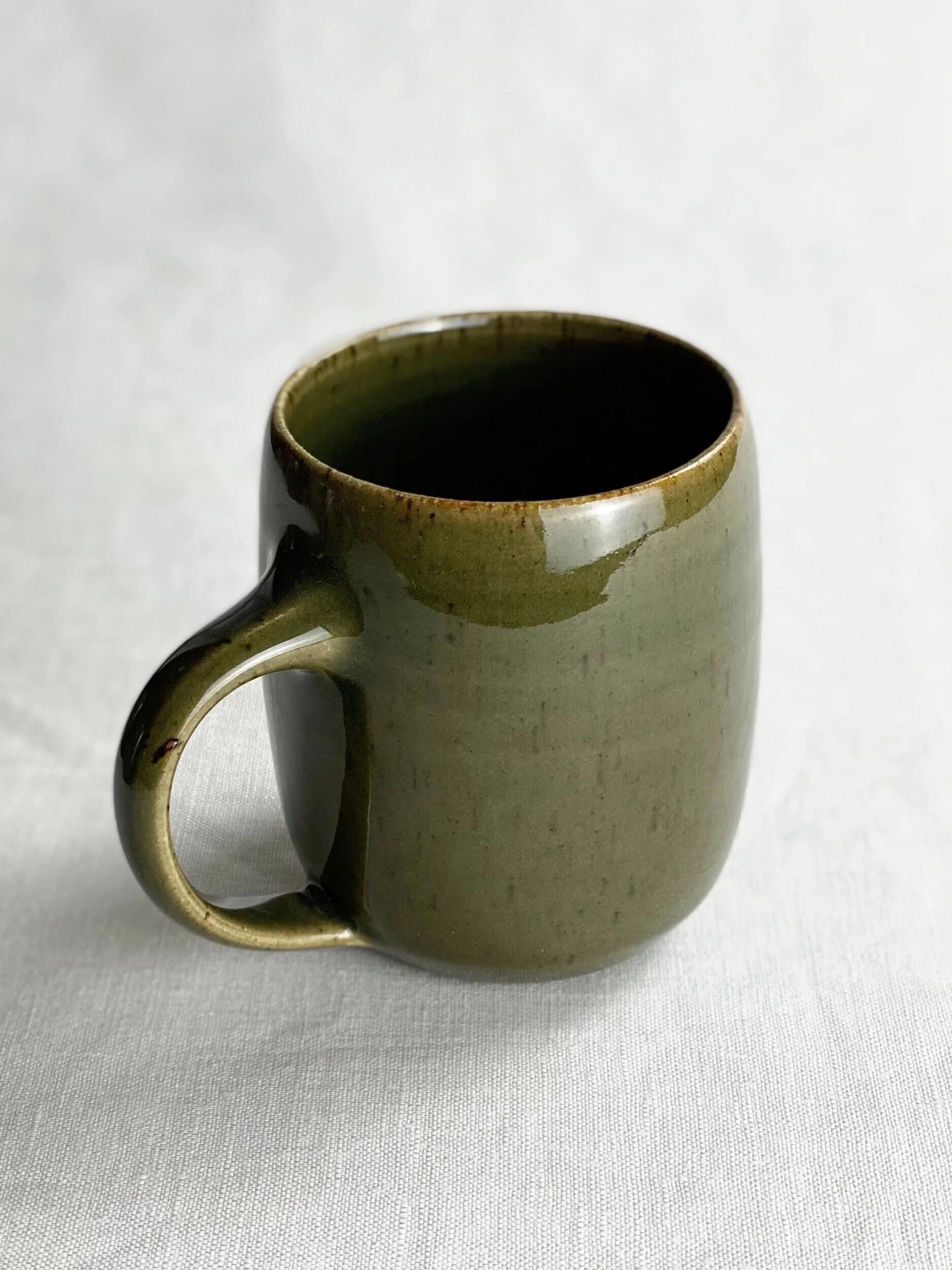 29B37C4B-157C-4033-9CBA-9C941333C7CC