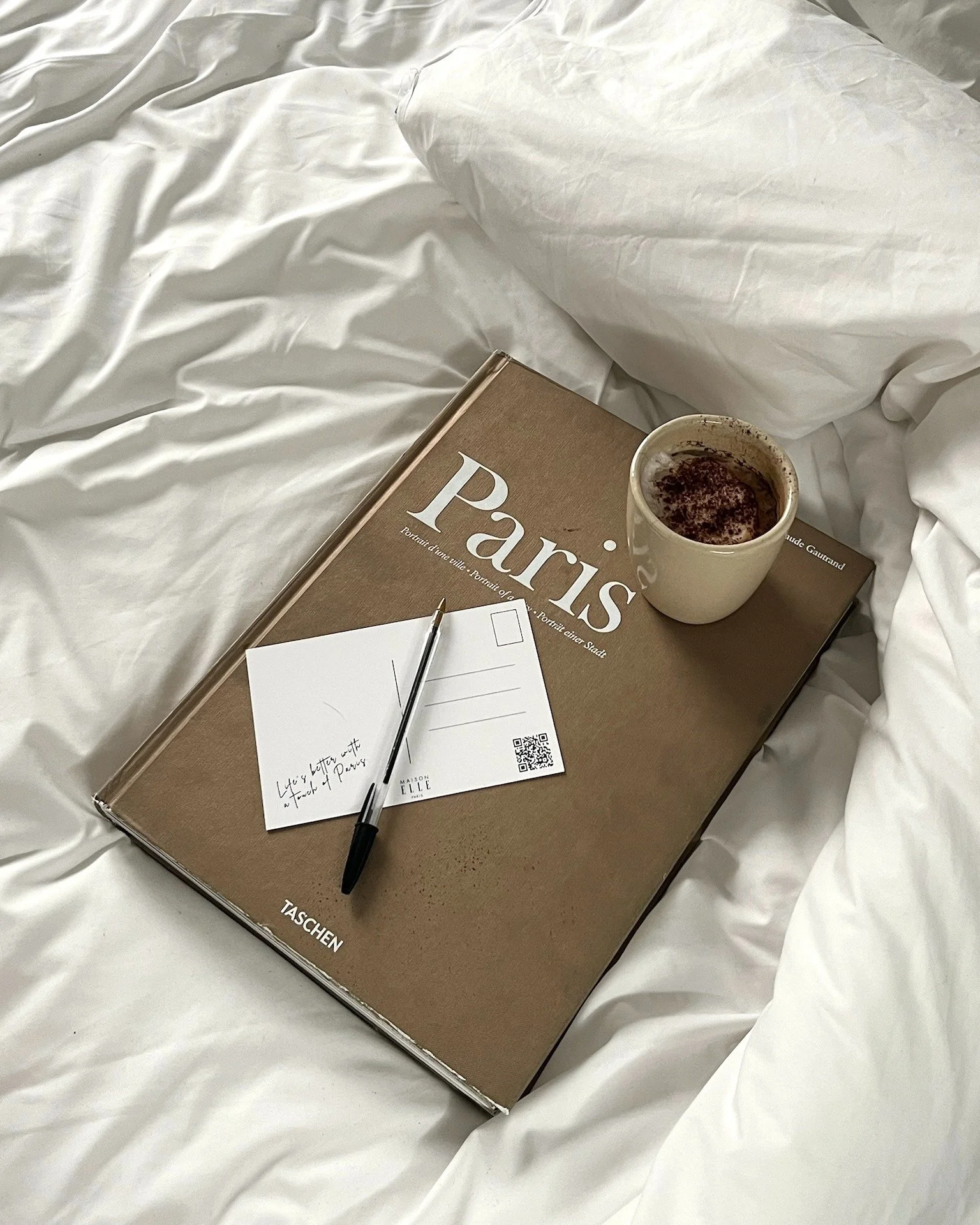 Your sign to plan your next Paris trip 🗼🖤!

#maisonelle #parisianstyle #paris #maisonelleparisetoile #maisonelleparis #ellefrance #elleexperience #parisianmood #frenchartdevivre #parislovers #parisstyle #parishotels #frenchtouch #ellehotel #HotelPa