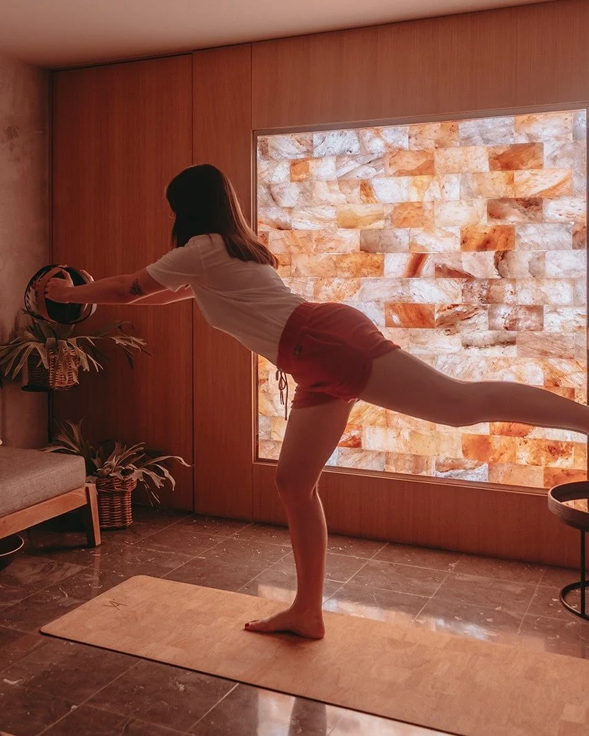 C'est l'heure du yoga ! 🧘&zwj;♂️
D&eacute;couvrez notre salle de yoga paisible &agrave; Maison ELLE et profitez de nos vid&eacute;os exclusives de yoga. Pratiquez &agrave; votre rythme et trouvez votre zen &agrave; la parisienne. ✨

#maisonelleparis