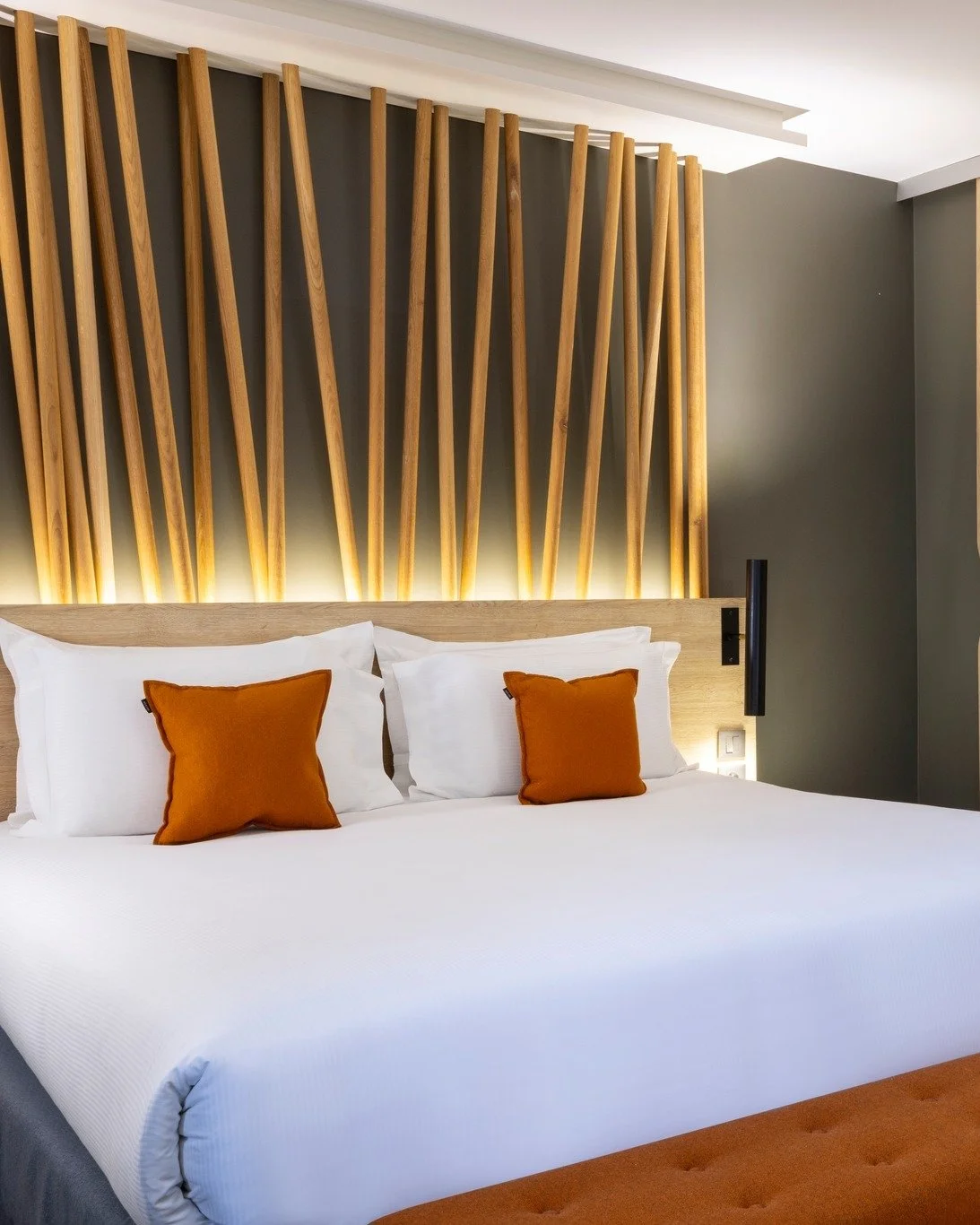 YOUR CITY ESCAPE

Luminosit&eacute;, mati&egrave;res naturelles, d&eacute;coration soign&eacute;e&hellip; nos chambres sont pens&eacute;es pour votre confort et votre bien-&ecirc;tre. 🛏️🌿

Salle de bain raffin&eacute;e, atmosph&egrave;re apaisante&