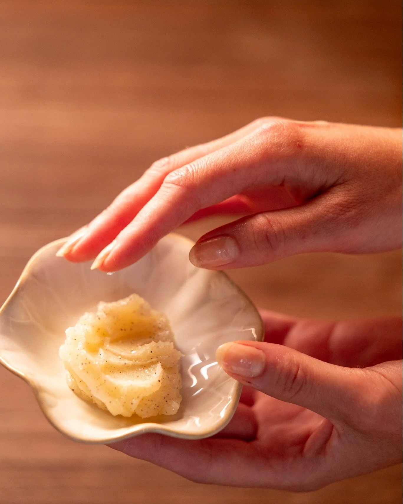 ✨ Parenth&egrave;se douceur

Sauna. Hammam.
Un massage sign&eacute; @thalgo_france 

La chaleur qui enveloppe, les tensions qui s&rsquo;effacent, l&rsquo;esprit qui s&rsquo;apaise 🌊
Notre spa est ouvert tous les jours ! R&eacute;servations avec le l