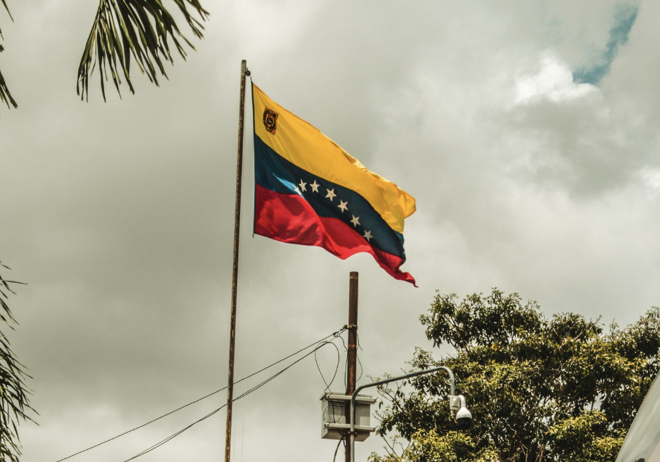 The Legality of the U.S. Capture of Venezuelan President Nicolás Maduro: Constitutional, Statutory, and International Law Perspectives