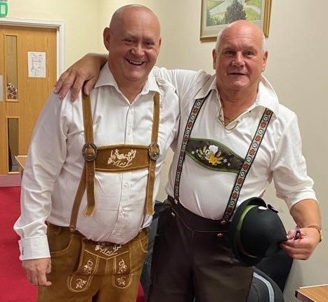 Oom-pah-pah, oom-pah-pah...