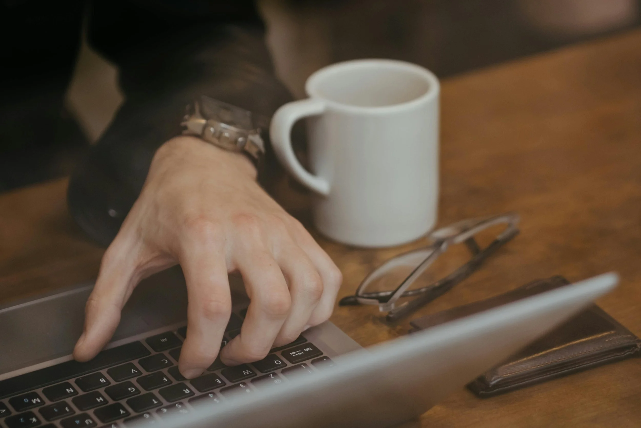 Top 5 Signs You Might Be Living with High-Functioning Addiction