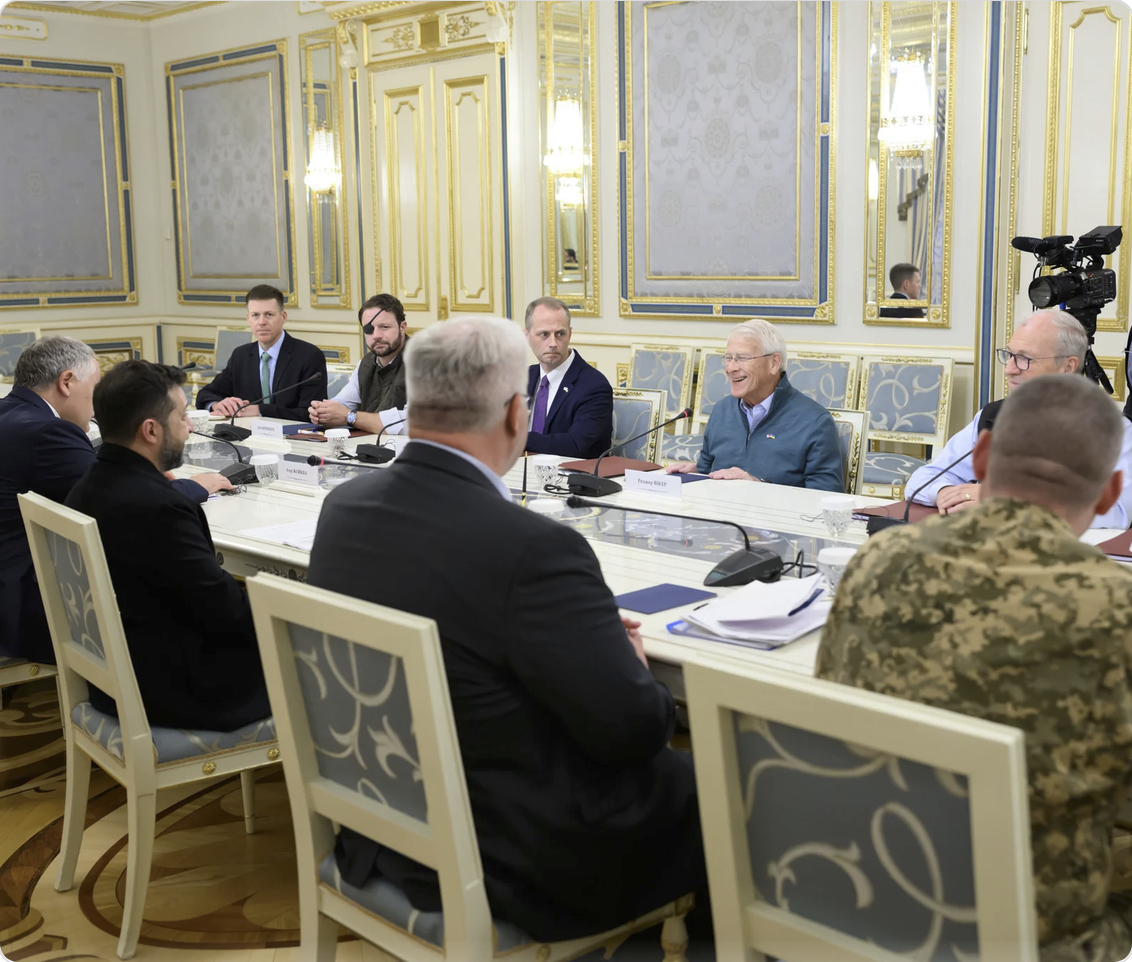 Visiting Ukraine: Roger Wicker (R- Mississippi) and Kevin Cramer (R- North Dakota), United States Senate; Dan Crenshaw (R- Texas) and Marc Veasey (D- Texas), United States House of Representatives