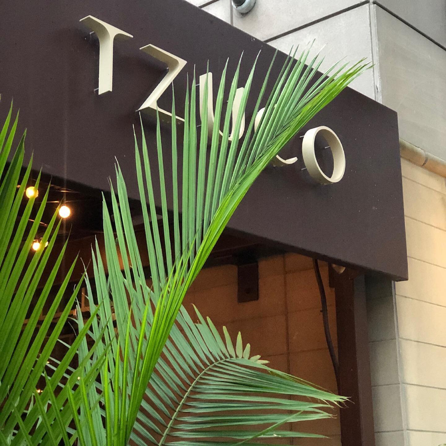 Fabulous birthday dinner for @chefazimmerman at Tzuco! 
Thanks to @chefcarlosgaytan and his team for a wonderful dinner.

#lifeofafoodie #chicagoeats #chitownismytown #travelforfood #foodiesofinstagram