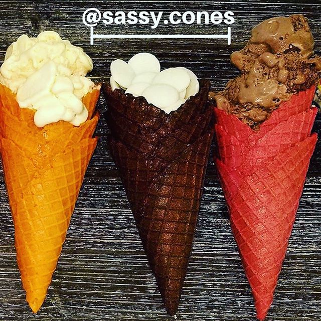 Hey Sassy Cones fam! If you have yet to try our creations, now is the time to taste! Peanut Butter, Chocolate, and Red Velvet 😋
#sassycones #wafflecones #wafflecone #dessert #flavors #sweettooth #sweets #arizona #phoenix #business #treatyoself #icec
