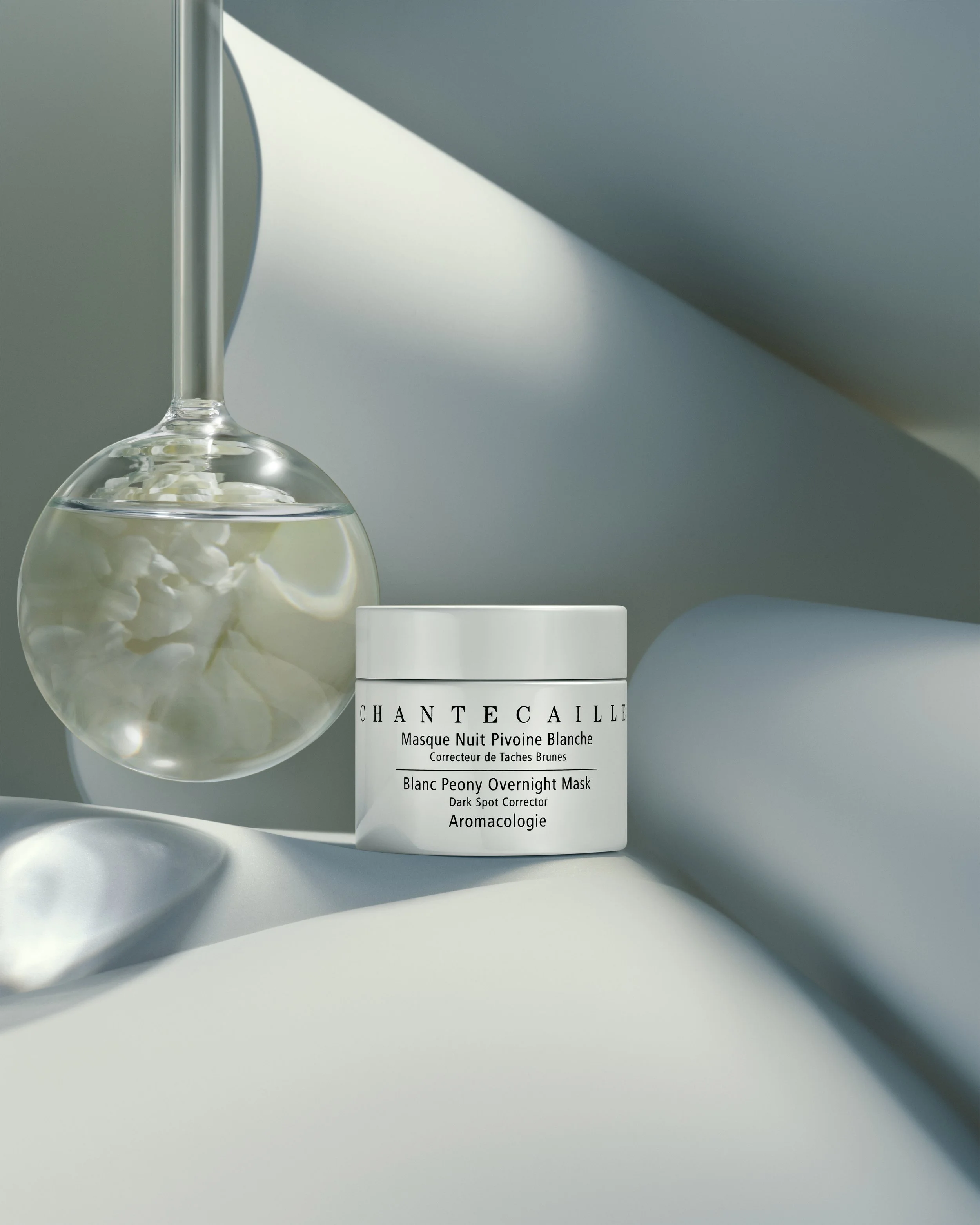 BLANC PEONY_MASK_HERO(RGB)_300_R2.jpg