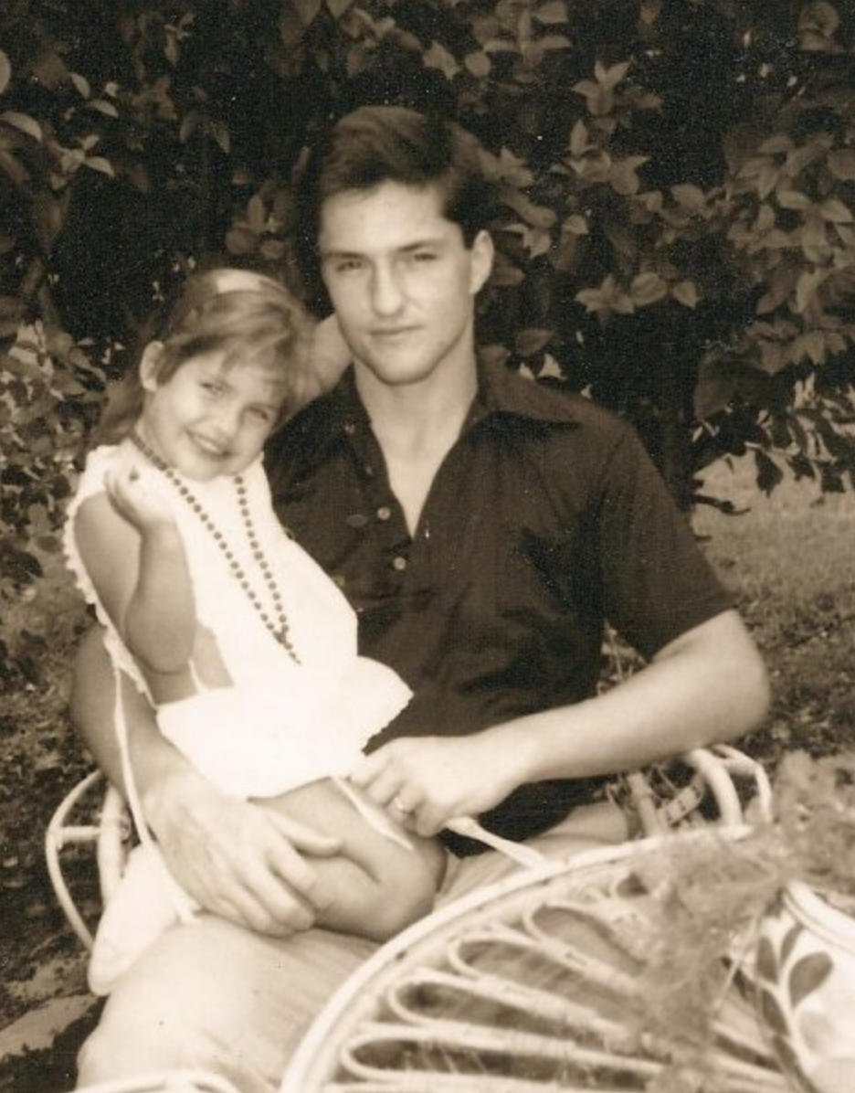 Breath new life into old photos: Scanning old photos to digital files 