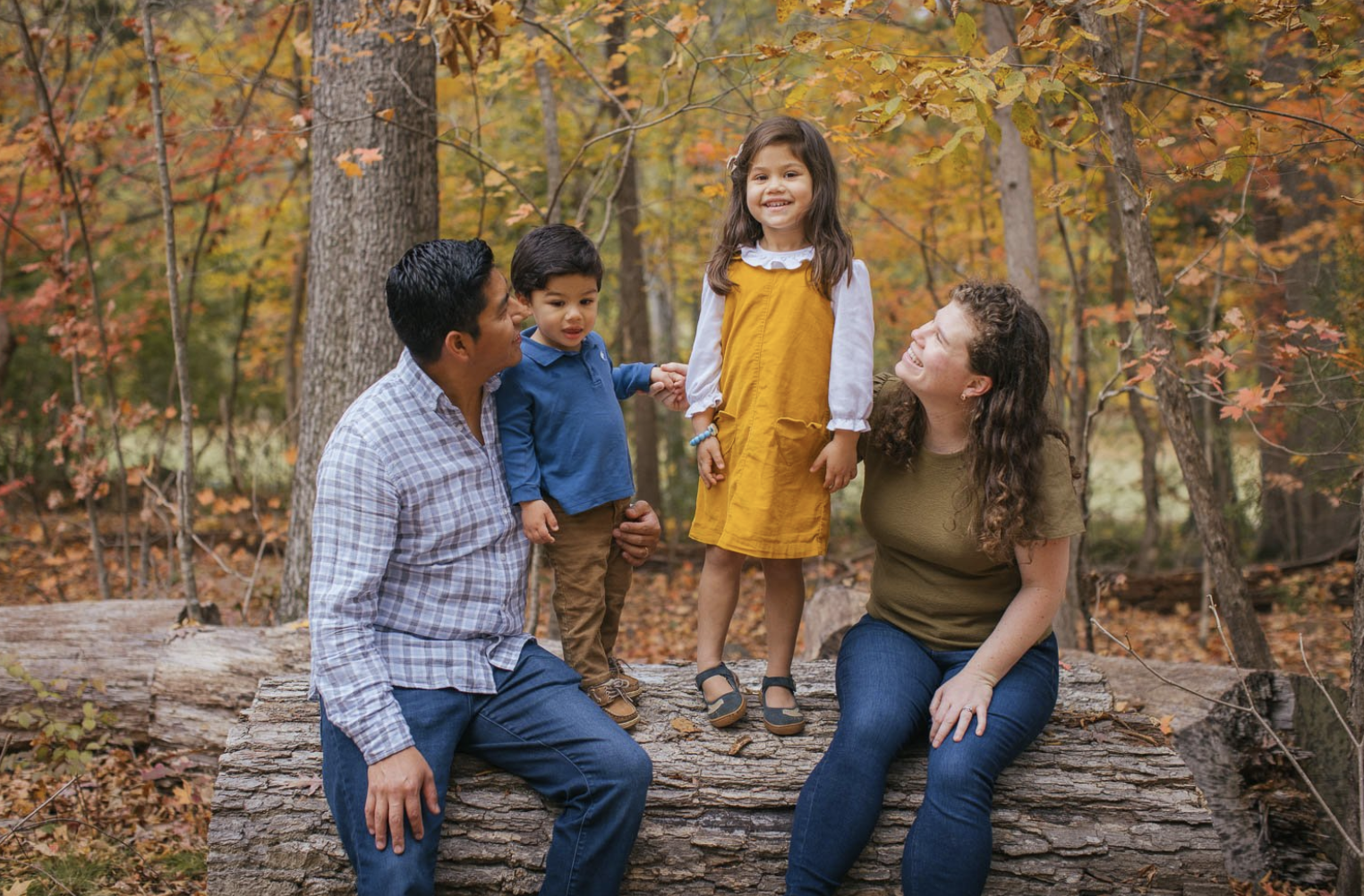 What to bring to your outdoor family photo session 