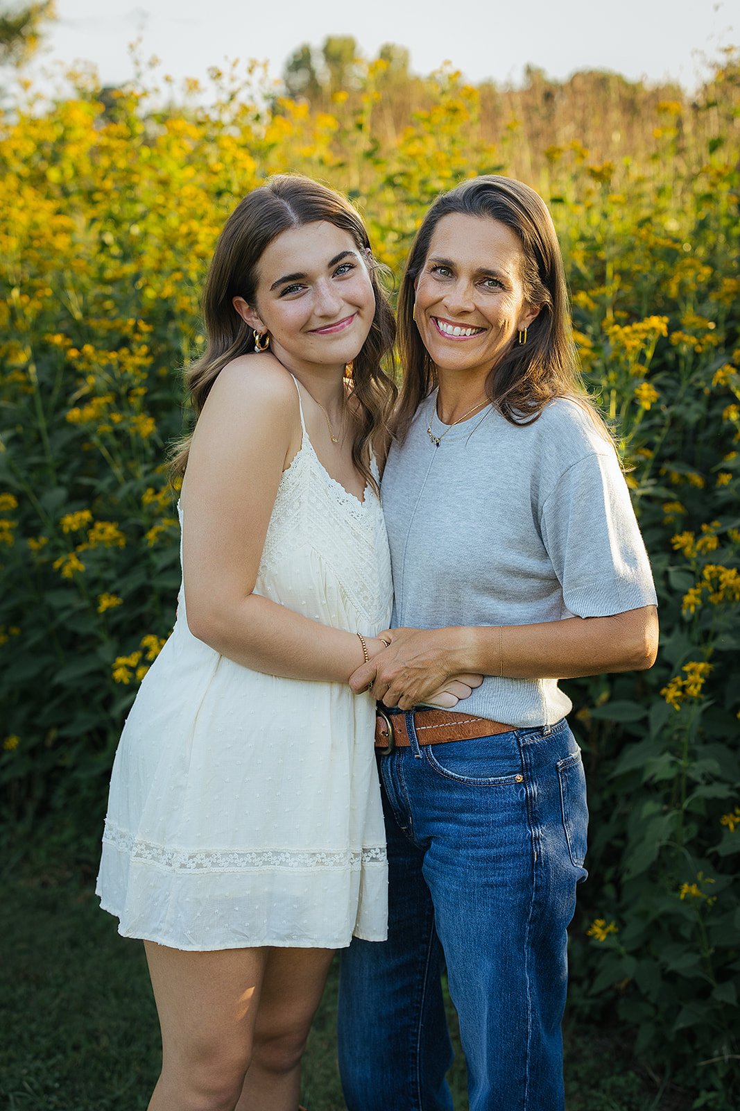 Mom Posing with Senior During Senior Photography Session