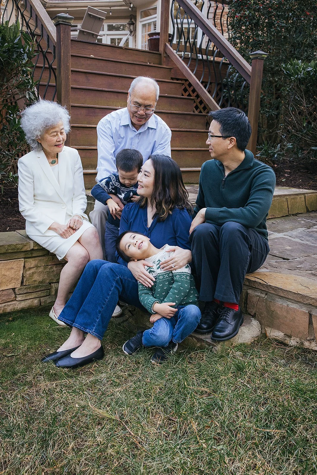 Extended Family Photo at home in Winter in Durham NC