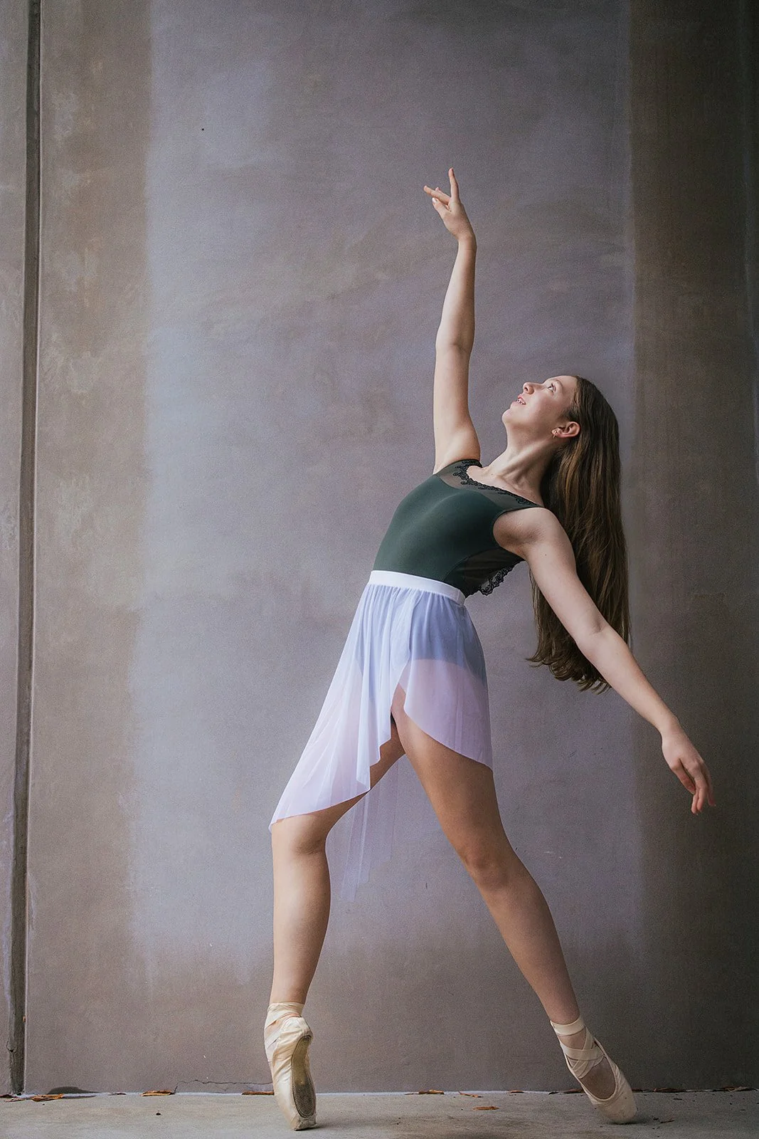 Carolina Ballet Dancer on Pointe in Raleigh NC