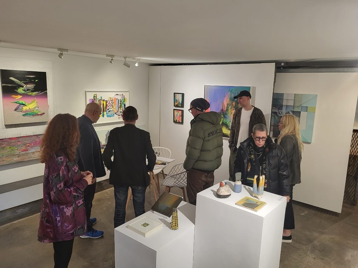 Big thanks to everyone who came out to celebrate the opening of @ahafineart Underground&rsquo;s &ldquo;Off the Grid&rdquo; at Jim Kempner Fine Art!! 

The contemporary abstract exhibition is open until May 11th on the bottom floor of the gallery. See