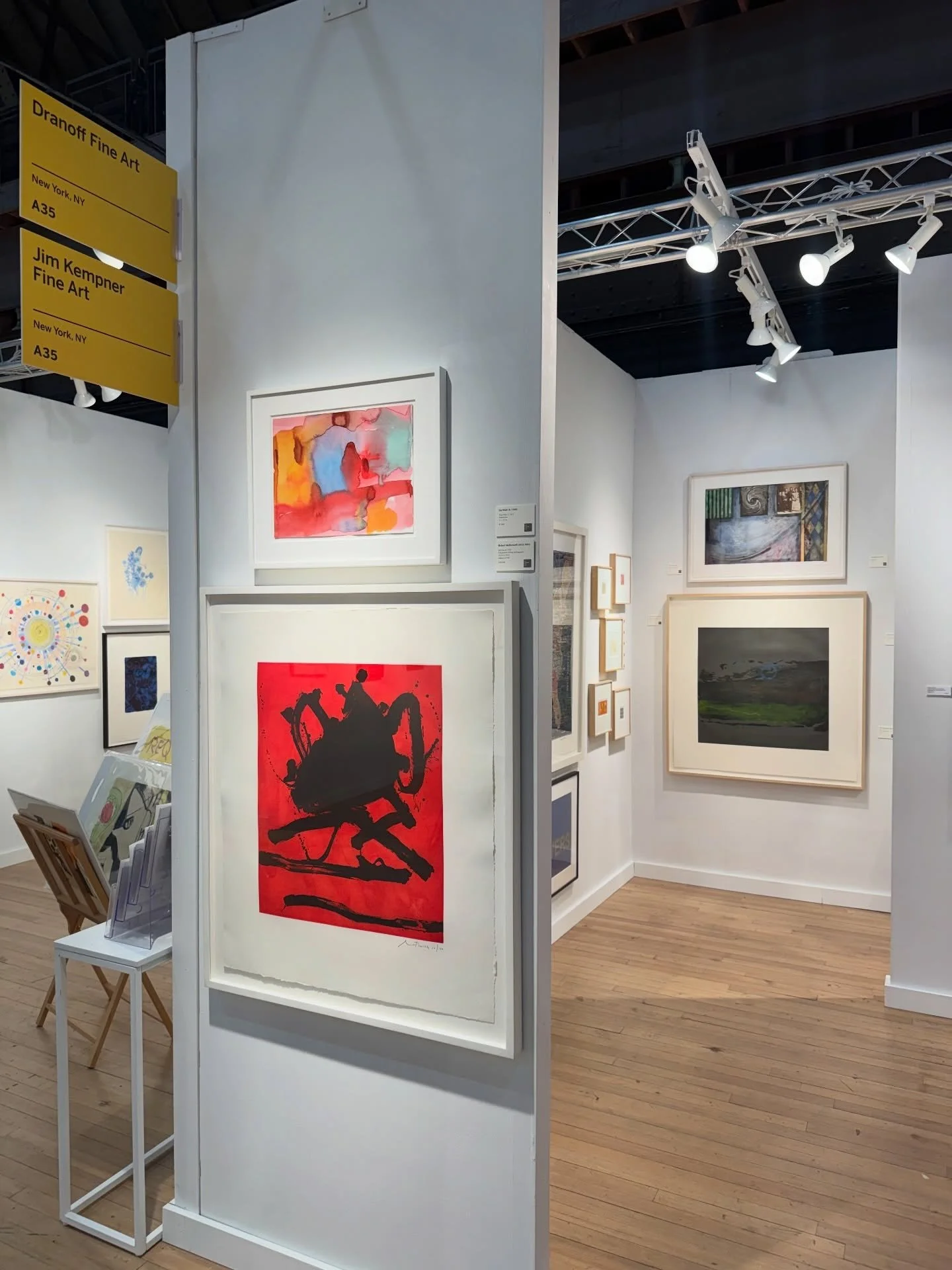 Last day of IFPDA Print Fair! Come see us 11am - 6pm at booth A35 ⭐️

#jimkempnerfineart #ifpda #printfair #parkavenuearmory #nyc