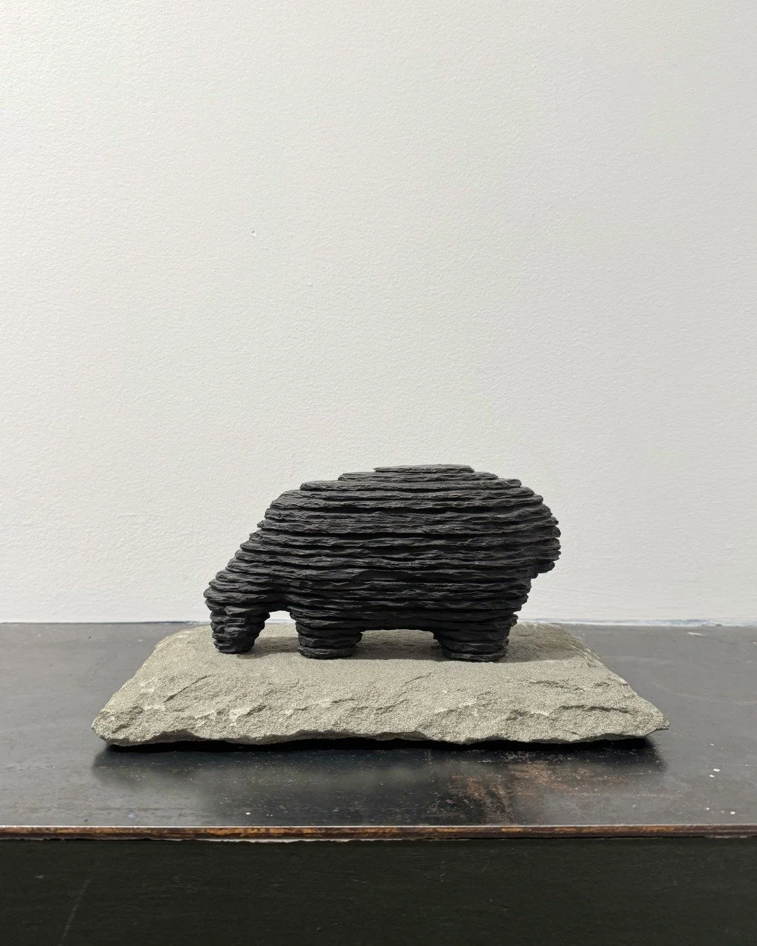 Grazing 🐑!

Boaz Vaadia
Grazing Sheep 1, 2014
Bronze and bluestone
5 x 11 x 7 inches
Edition of 7

#jimkempnerfineart #contemporaryart #boazvaadia #sculpture #contemporaryart