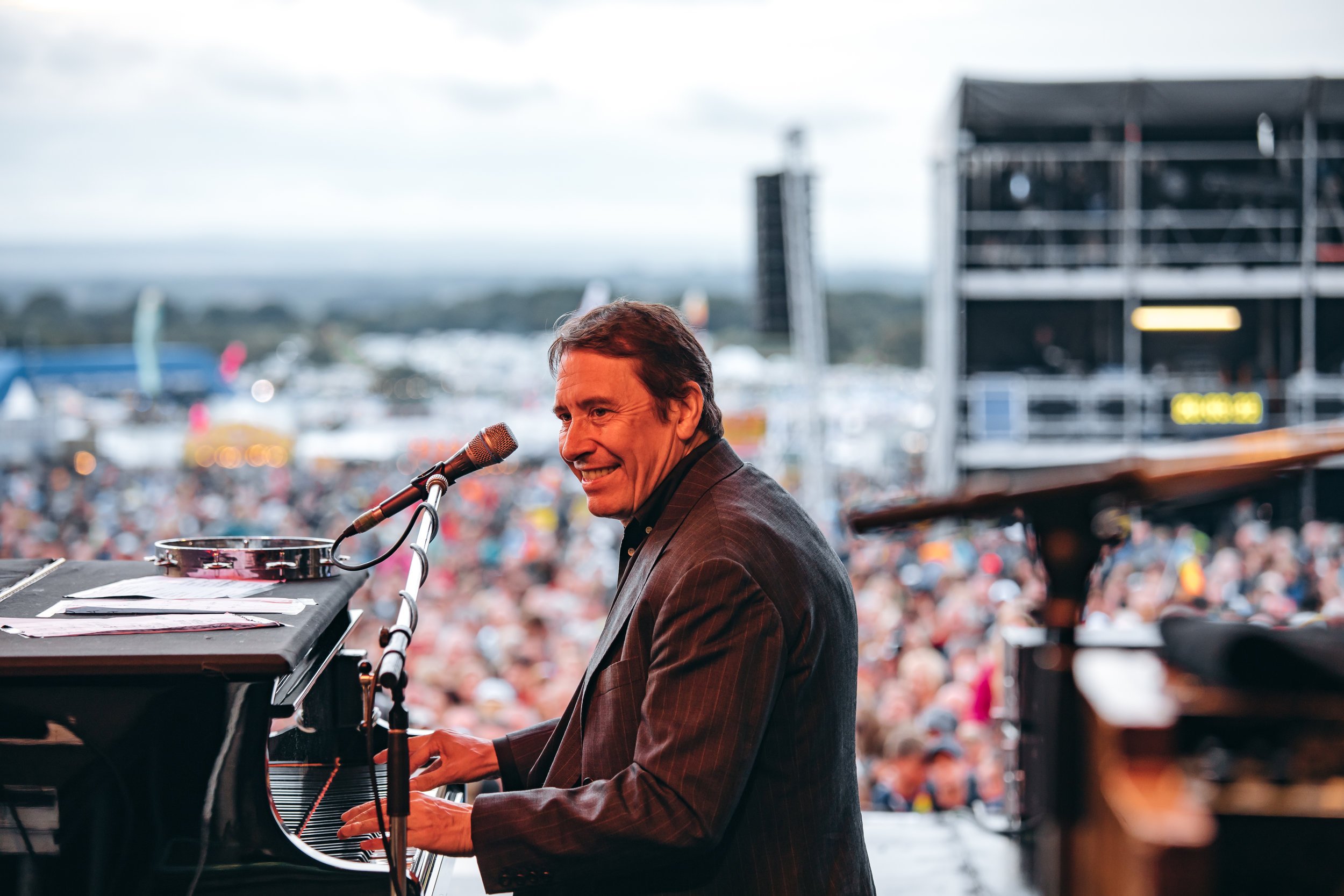 20190726_CarFest_North_Saturday_LUCY_LITTLETON-990_Jools_Holland.jpg