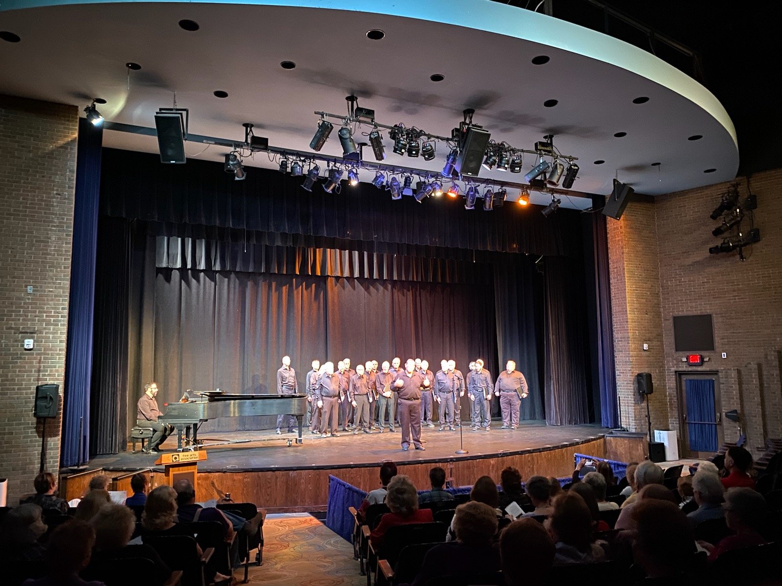 Yesterday, The Singers' Club of Cleveland performed a sneak preview of our upcoming Game On concert for The Women's Committee of The Fine Arts Association in Willoughby! Thank you for having us! 🎼

Join us at 7pm on Friday, April 26th at the First B